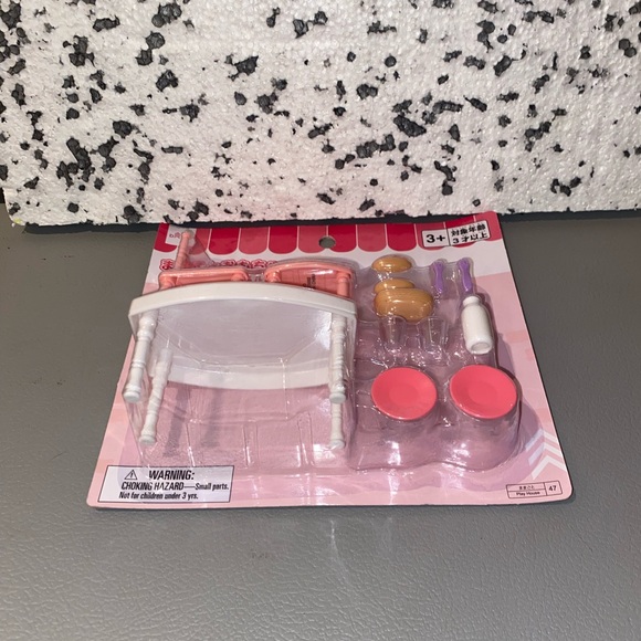 Doll House Kitchen/Dining Set, Colors: Pink, White, Purple & Tan, - Picture 4 of 9